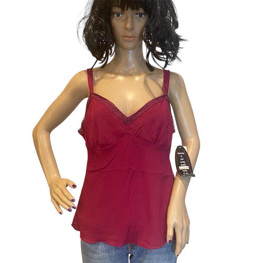 b.i.y.a.y.c.d.a Lace-Trimmed Sleeveless Top Blouse Cami Berry Size Large NWT